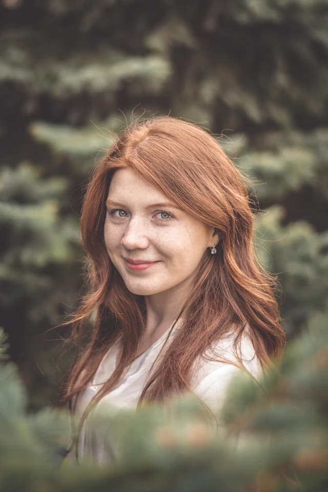 Portrait of Elin